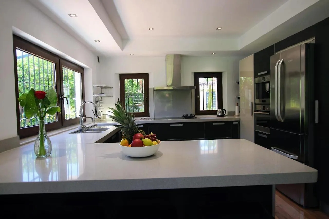 Tess Villa Los Monteros Alhaurin de la Torre 0*,